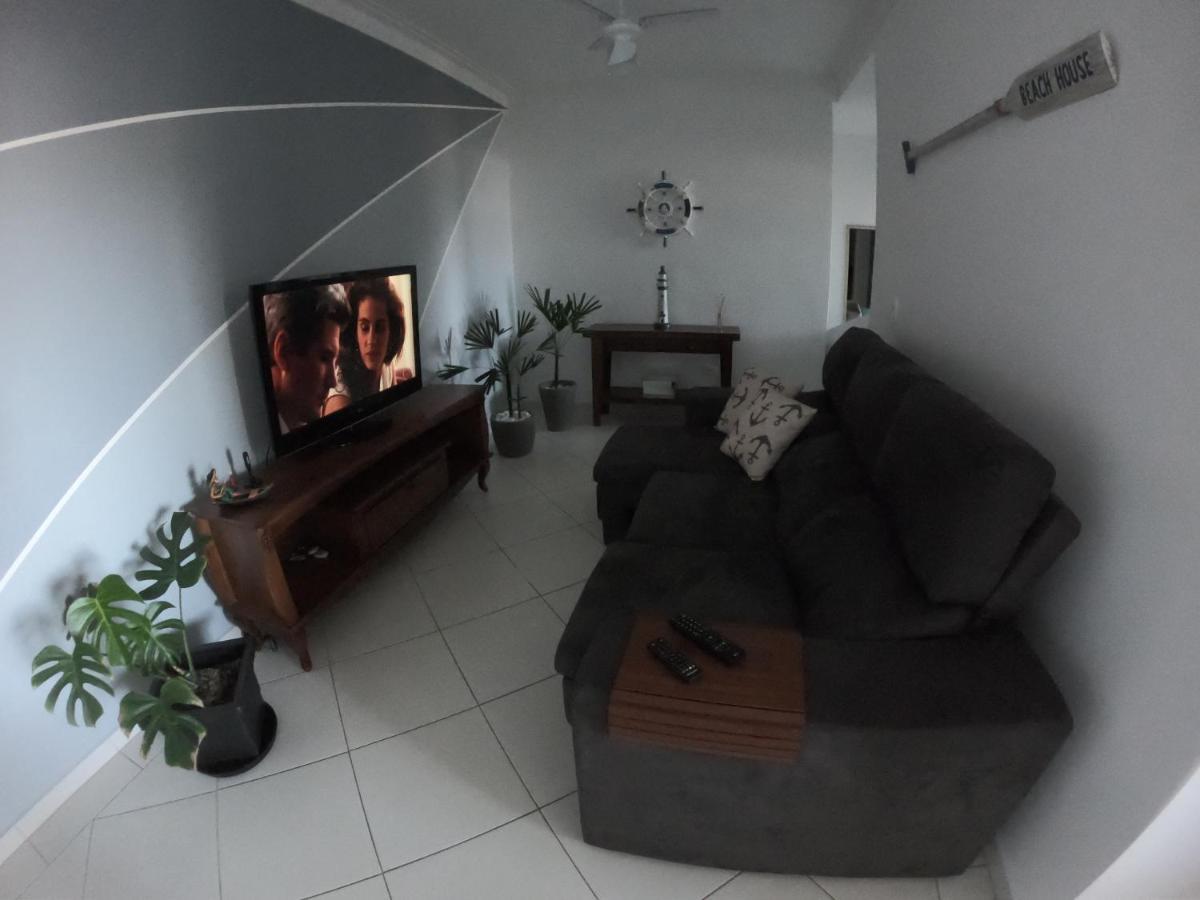Beach House Itagua: Charming Ubatuba Apartment 300m from Coast Exterior photo