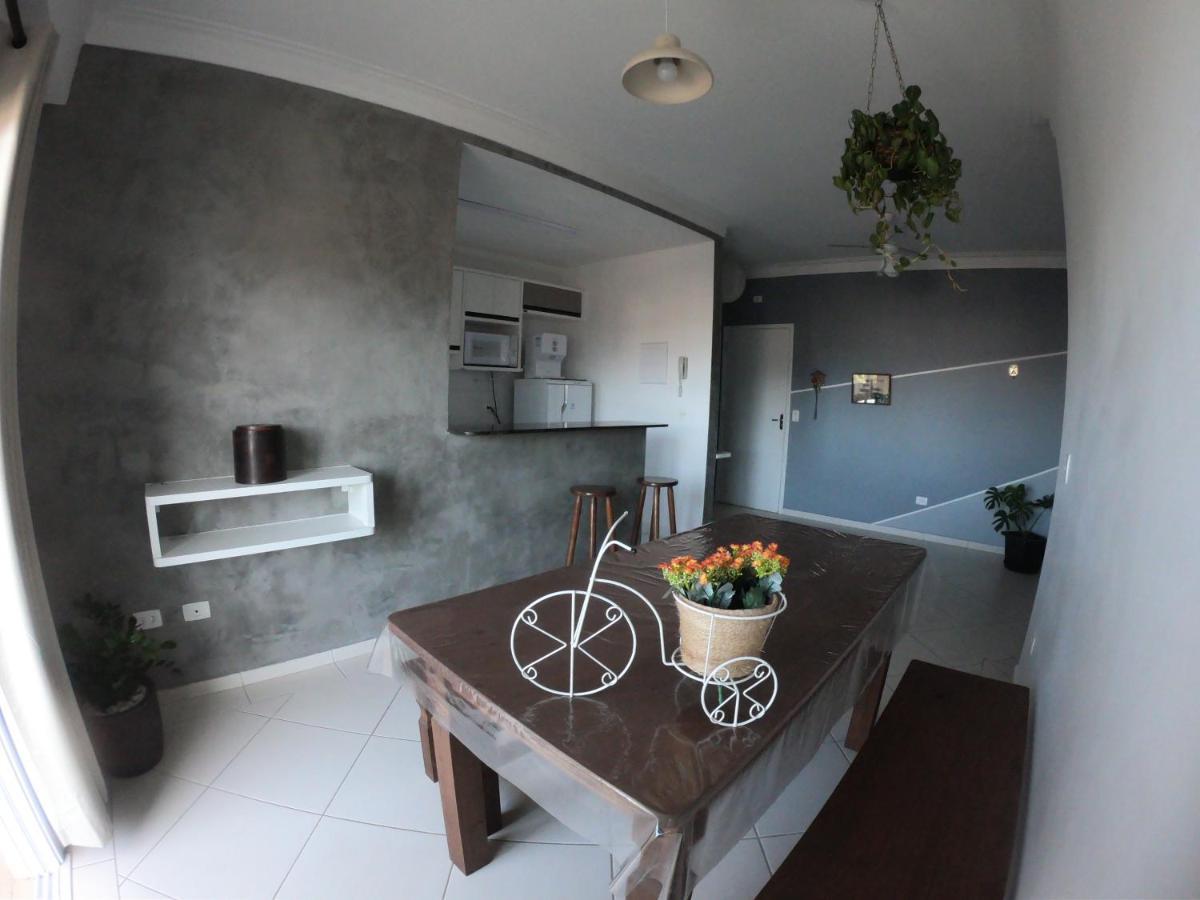Beach House Itagua: Charming Ubatuba Apartment 300m from Coast Exterior photo
