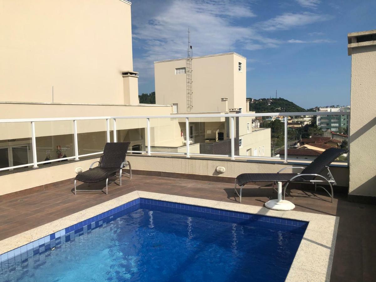 Beach House Itagua: Charming Ubatuba Apartment 300m from Coast Exterior photo
